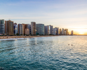 Imagem com vista de aérea da cidade de Fortaleza